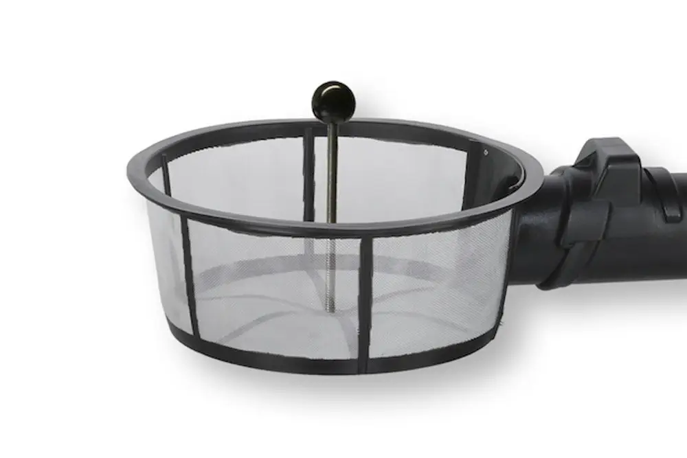 Roth-Gartenbewässerungszubehör mit Sieb-Filter auf einem Schlauchanschluss, zur Reinigung von Wasserpartikeln für eine effiziente Bewässerung.